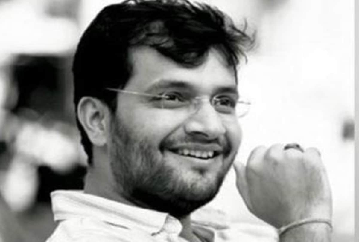 Karan Malhotra celebrated his birthday working on his upcoming directorial venture Shamshera
