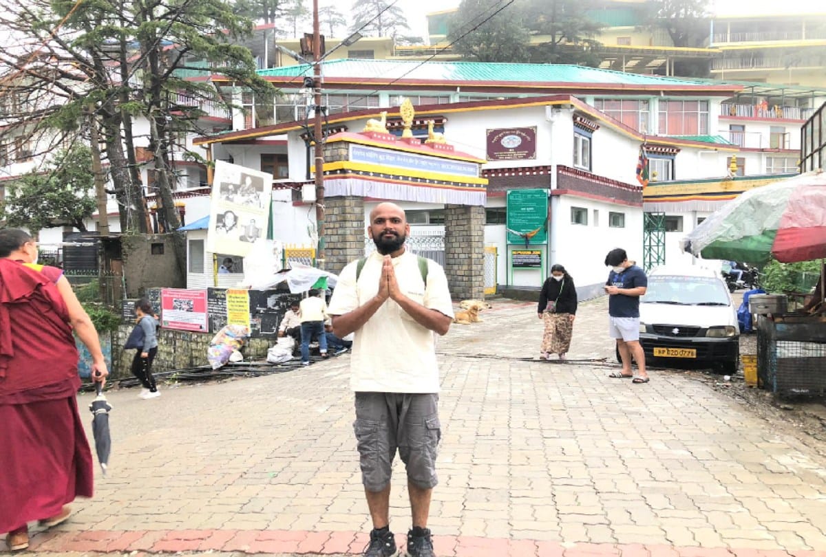 Nitin Sonawane reached McLeodganj after traveling to 46 countries, traveled 40 thousand kilometers till now