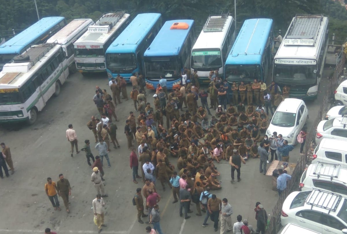shimla news: hrtc driver conductor strike in shimla himachal live updates