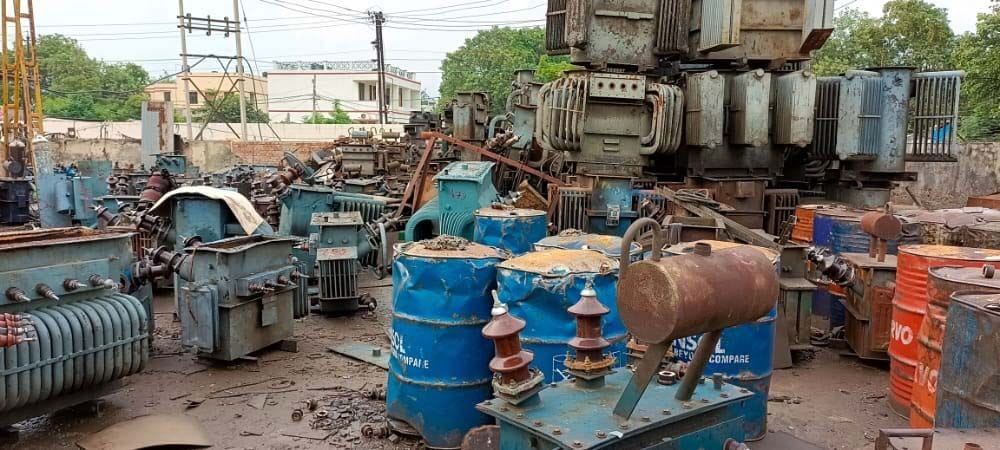 Transformers are unable to bear the load in the sultry heat