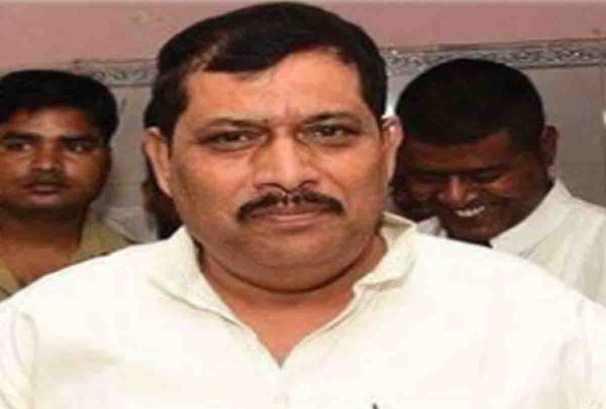 bjp mla attacked the central government, Hundreds of people died due to lack of oxygen