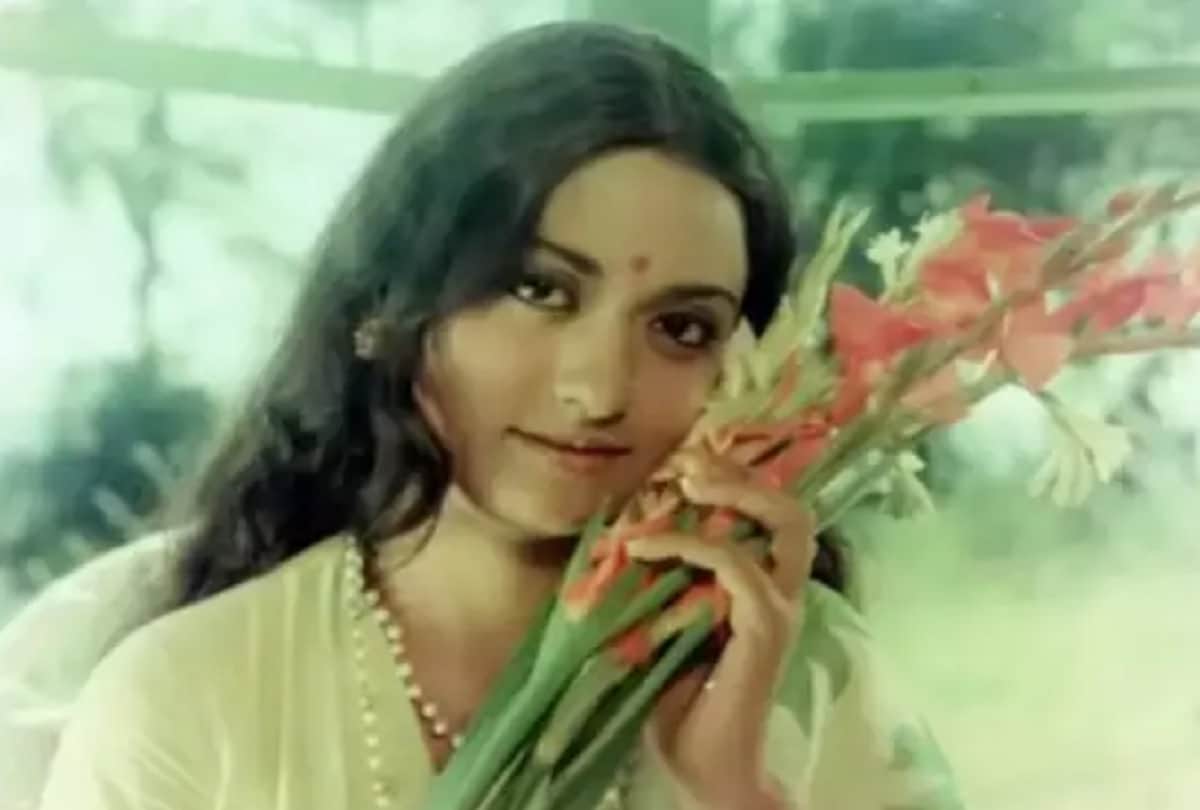 Le To Aaye Ho Humse Sapne Ke Gaon Mein talluri rameshwari giving hit films now she working away from acting