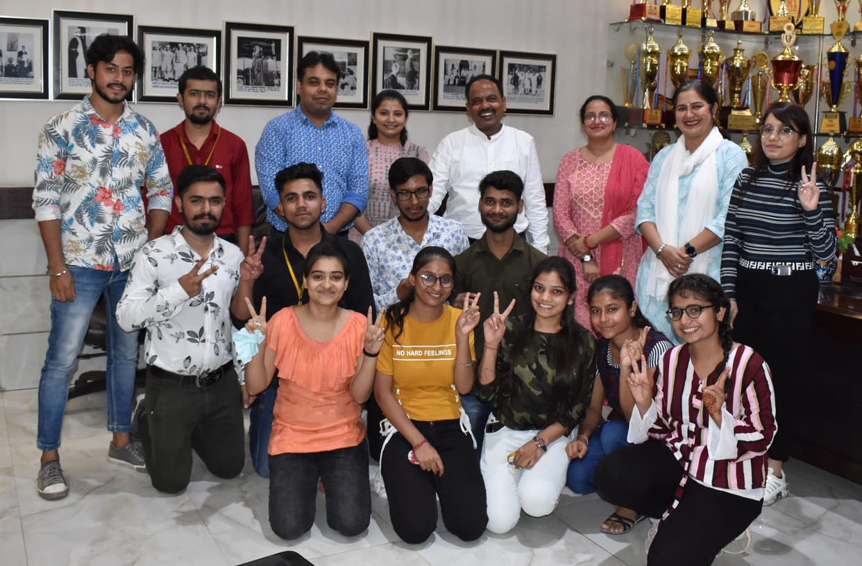 Mihir, a student of Arya College, secured first place in the merit list of KUK