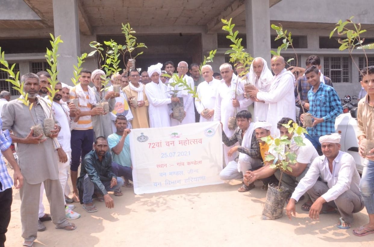 Kandela Khap shouts against social evils
