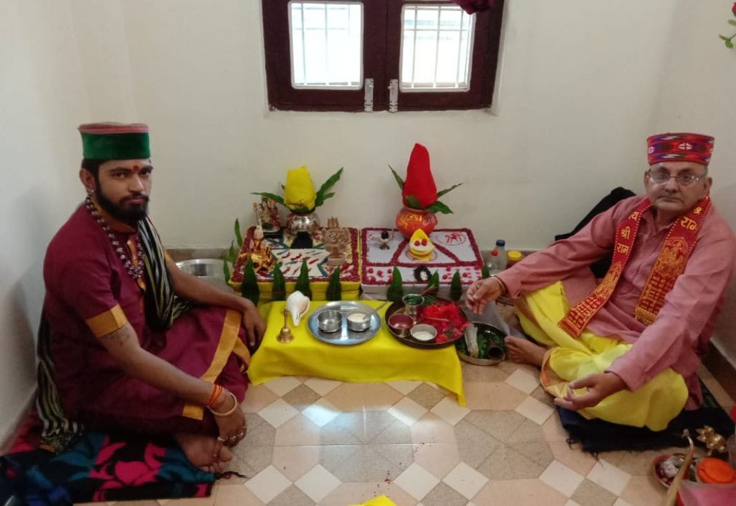 People getting Rudrabhishek done in Bari temple for the first time in 80 years