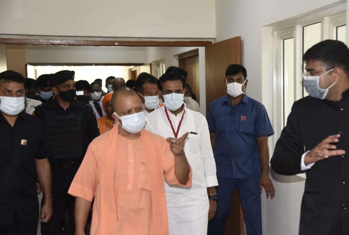 CM Yogi Adityanath inspected Siddharthnagar Medical College