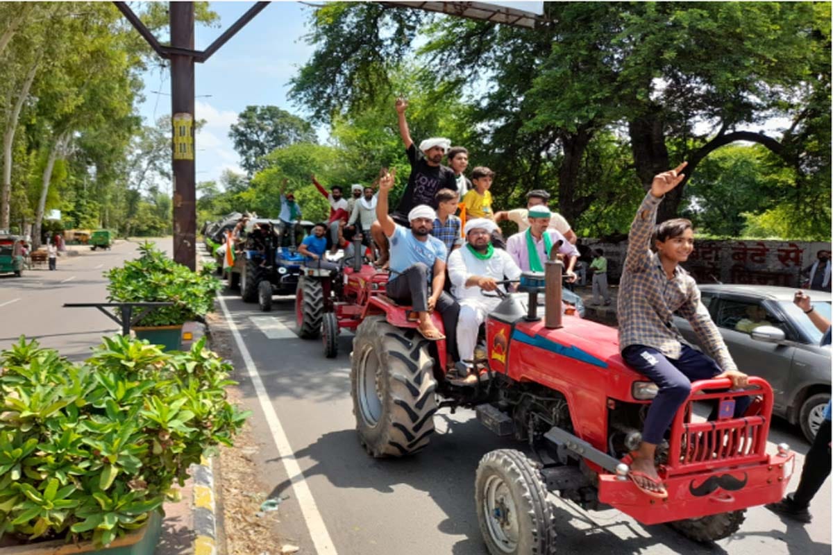 30 tractors will go to sanad march  per day