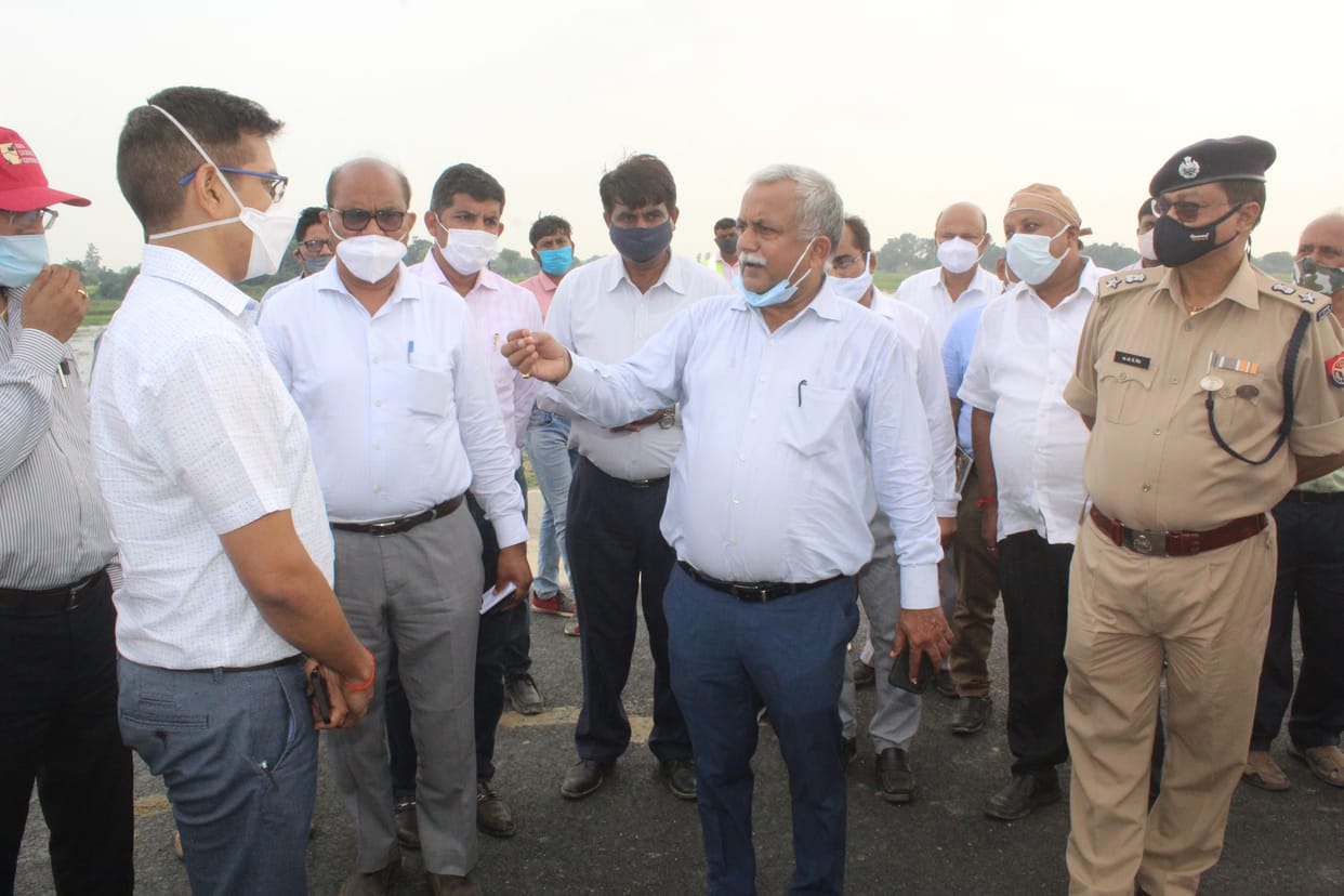 Vehicles will be filled on Purvanchal Expressway till August 15: Avnish Awasthi