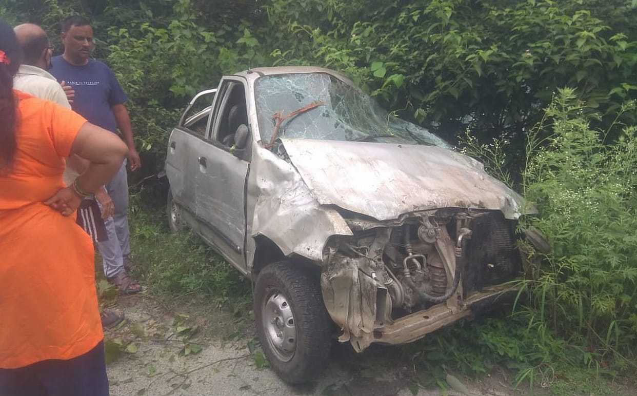 Three injured including father and son in road accident