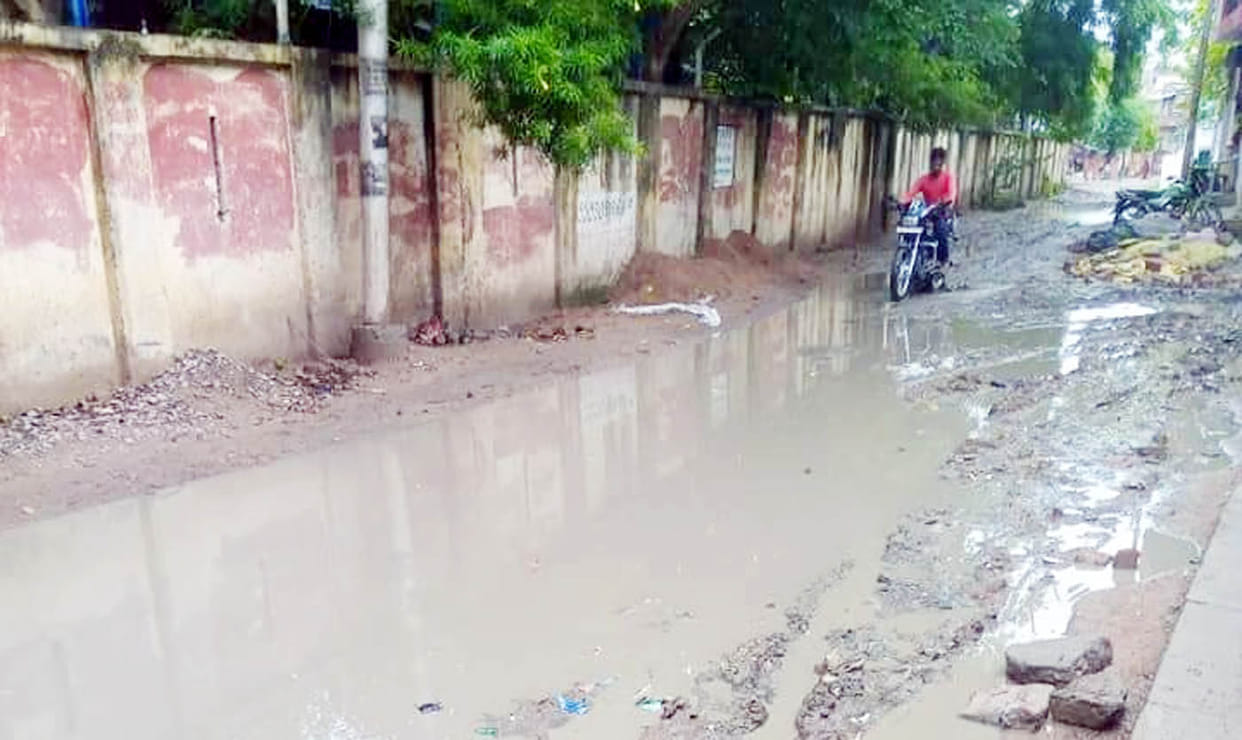 road,civic,hamirpur news