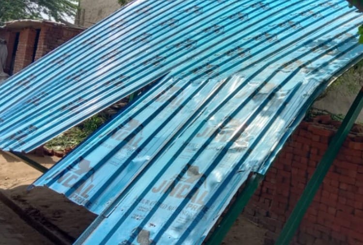 Police registered case against 111 people for breaking the tin shed at a village of Mahendragarh