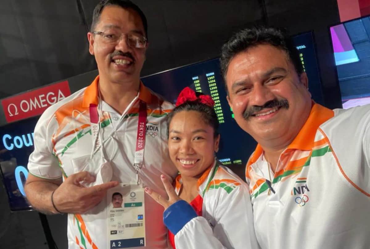 Olympics 2021 modinagar coach vijay help meera bai chanu to win silver medal in tokyo olympics know about her coach family