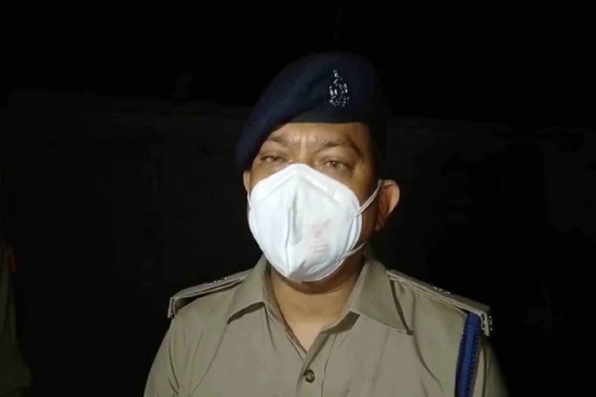 UP News: A young man has shot his father dead in Meerut and see photos