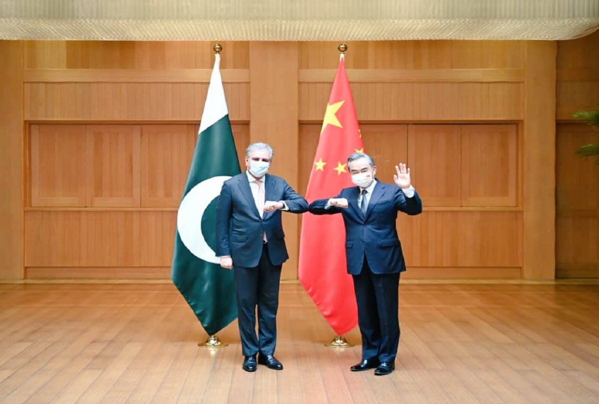 China and Pakistan Foreign ministers hold talks Qureshi raises Kashmir issue