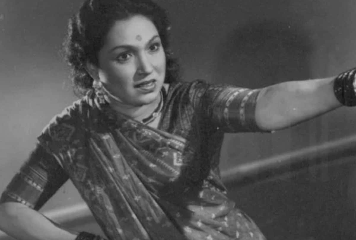 Bollywood veteran actressLalita Pawar's life was ruined after a slap