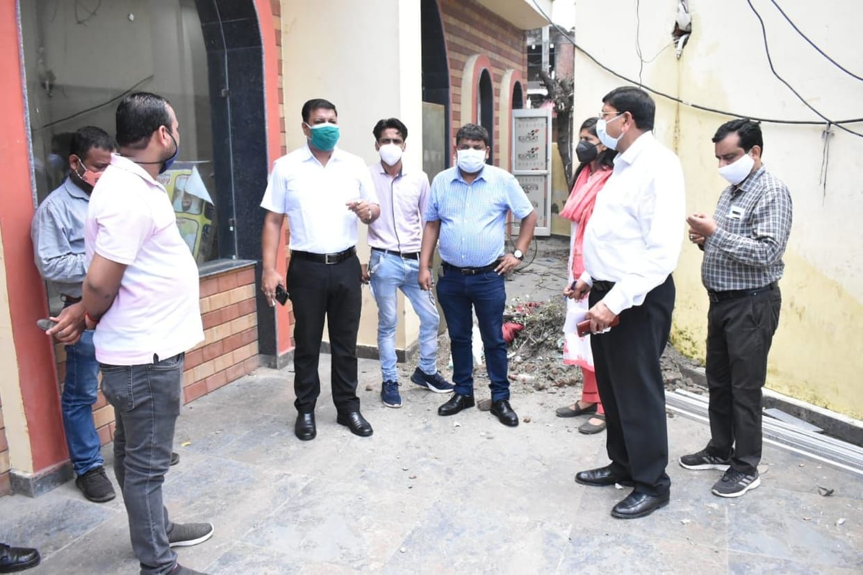 Commissioner angry with the slow progress of Jal Nigam, Rajkiya Nirman Nigam, gave instructions