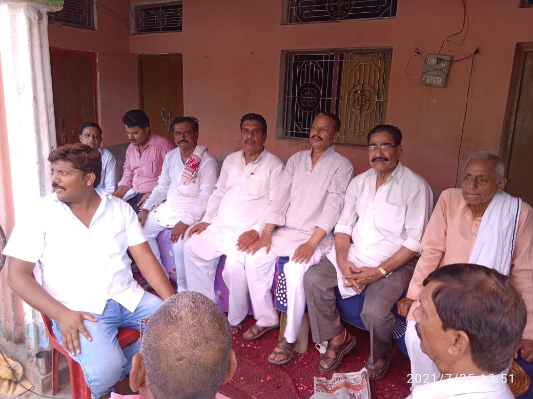 etawah news,Pay attention to the education and health of youth