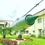 मोहाली में रखा लड़ाकू विमान त्रिशूल।