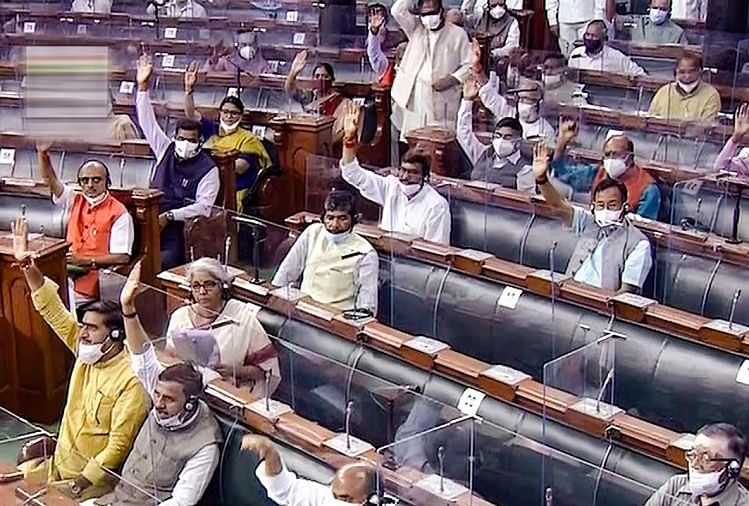 Lok Sabha Passes Constitution 127th Amendment Bill 2021 To Restore Power Of States And Uts To