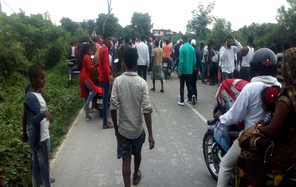 Two youths died and three people injured after collision of overspeed  bikes in Mau road accident