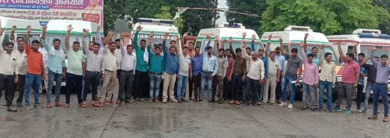 Work boycott of ambulance personnel, patient upset