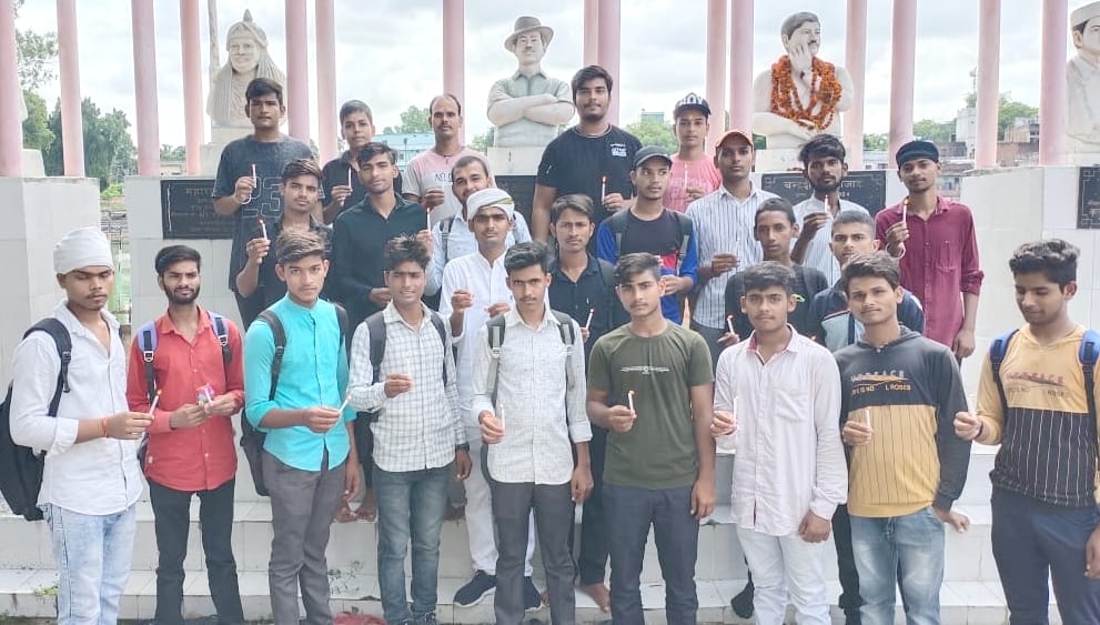 Vidyarthi Parishad pays homage to the martyrs of Kargil