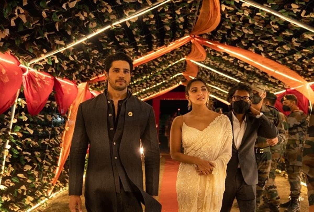 Sidharth malhotra kiara advani and karan johar in Kargil launch the trailer of Shershaah in collaboration with Indian army