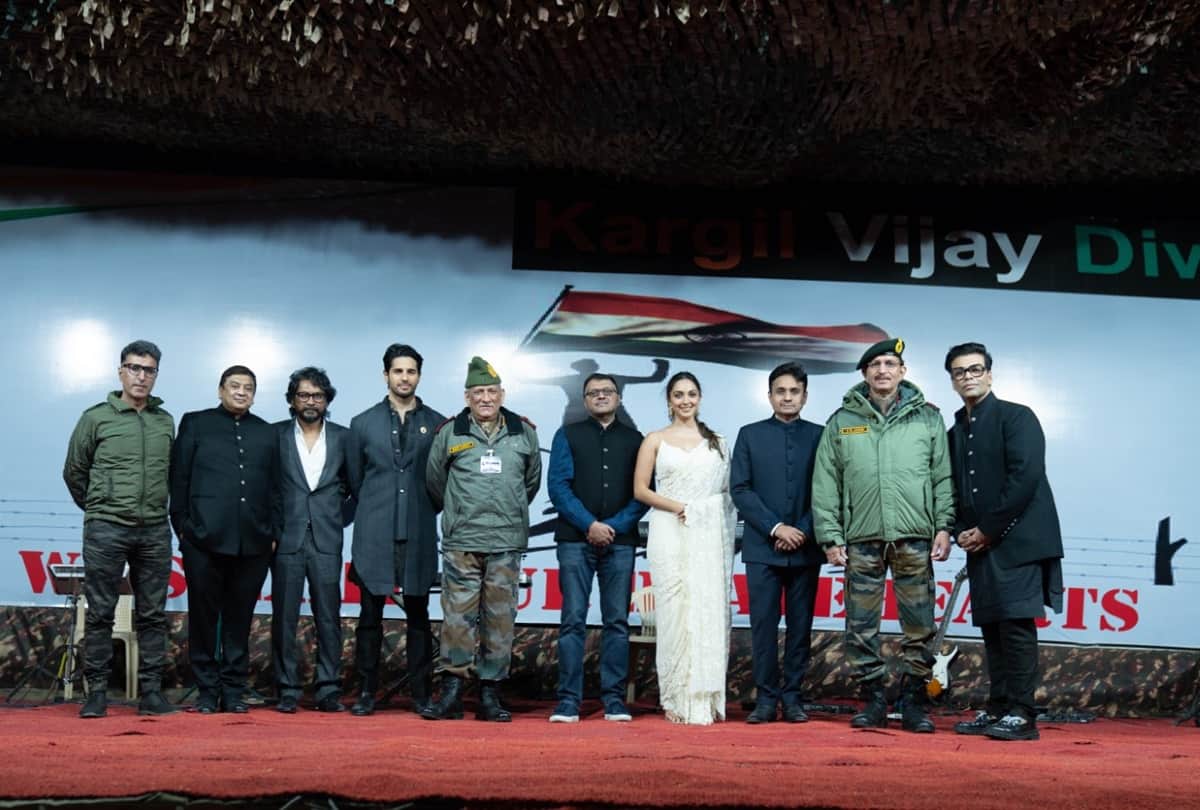 Sidharth malhotra kiara advani and karan johar in Kargil launch the trailer of Shershaah in collaboration with Indian army
