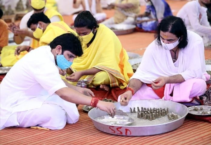 Mathura: 1.25 crore earthly Shivling will be constructed at Sripriyakant Zoo temple