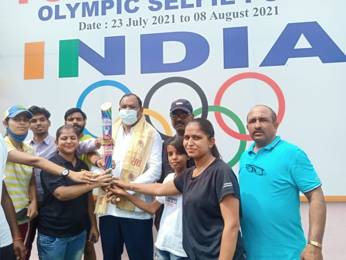 Mathura: Welcomes Olympic Awareness Relay