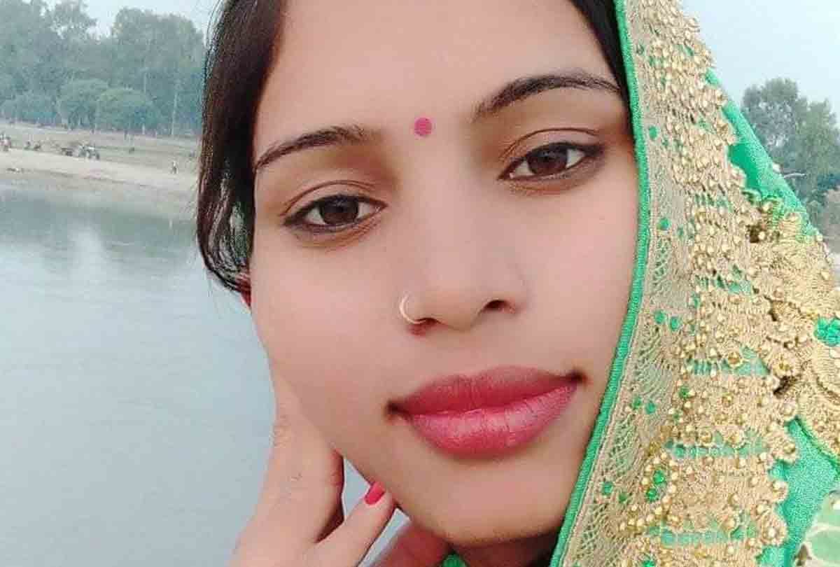 Farrukhabad: Woman's body found lying in verandah of house, maternal side alleges dowry murder