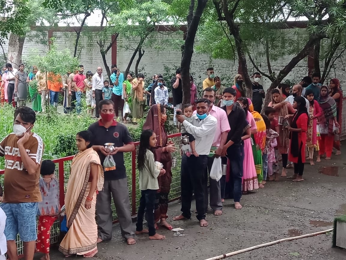 uttarakhand news : sawan first monday today, devotees reached temple for prayer photos