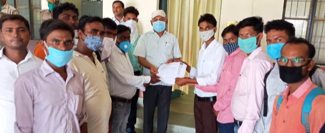 memorandum,panchayat operator bharti,CSE VLE,VL Union admin,memorandum given to SDM