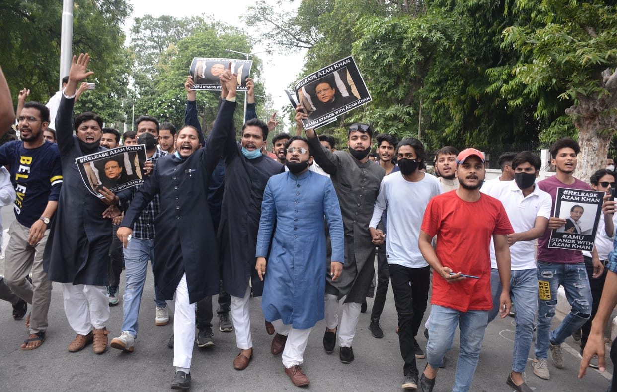 March taken out in AMU for Azam Khan's release