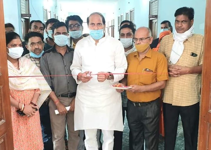 Small traders will become self-sufficient in the street vendors scheme: Suresh Rana