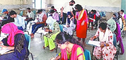 Three students found copying, 1277 absent