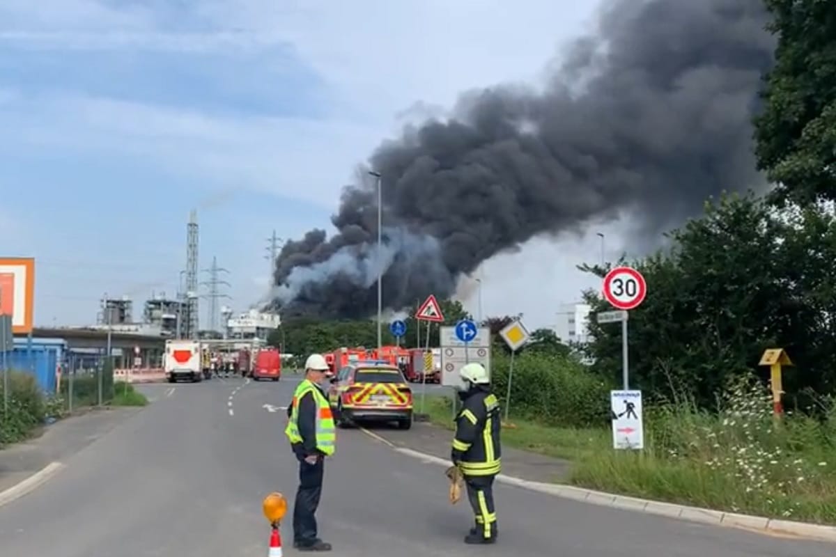 Explosion at chemical park in Germany declared as Extreme Threat news in Hindi