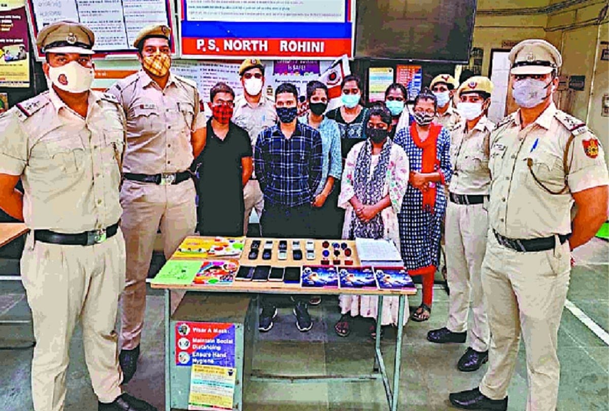 Fake call center exposed in delhi Used to bluff Snapdeal customers to win XUV