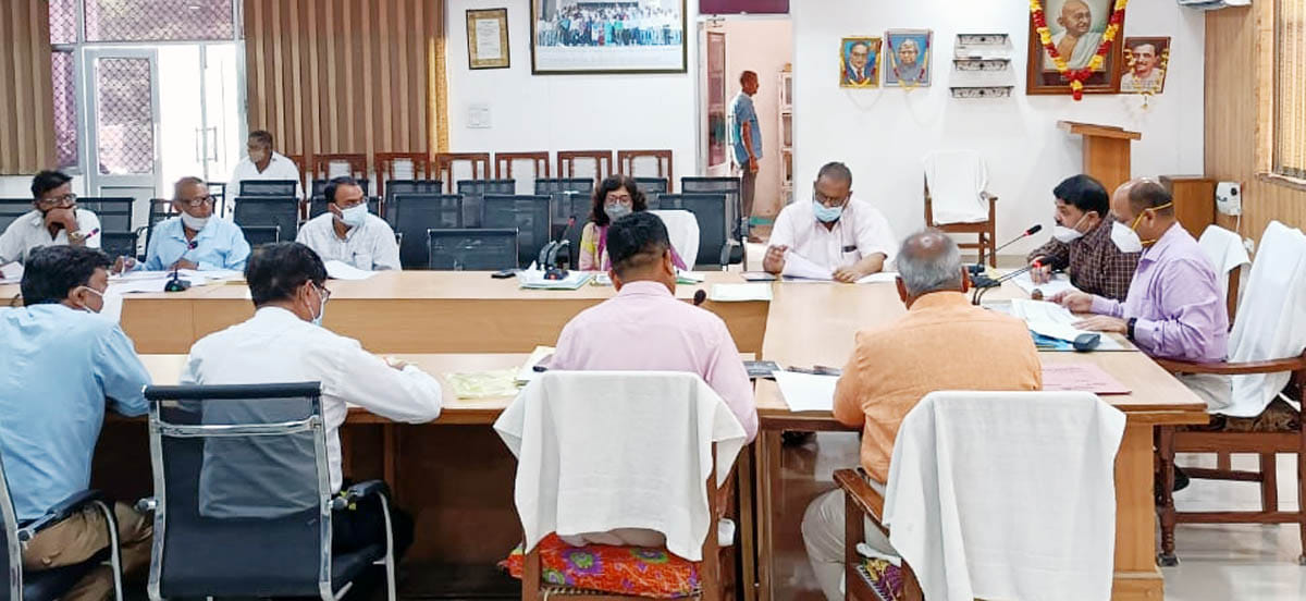 meeting,DM,hamirpur
