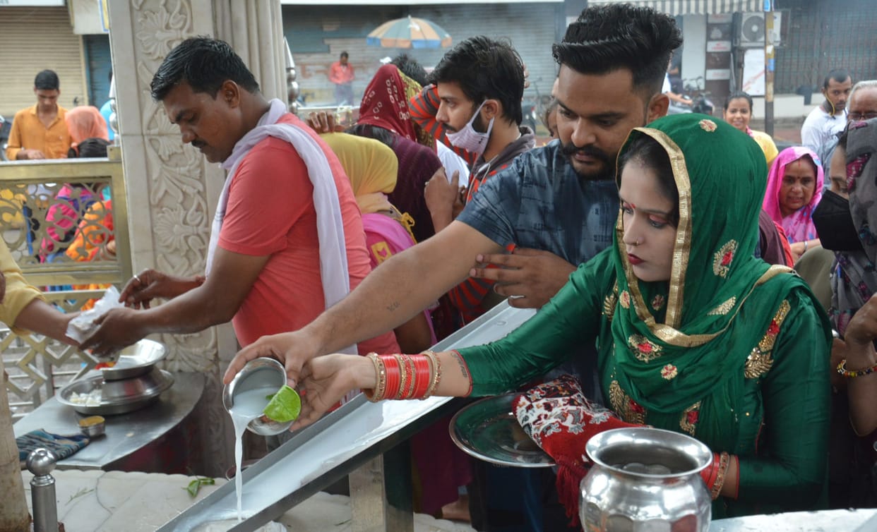 Devotees gathered in temples on the first Monday of Sawan