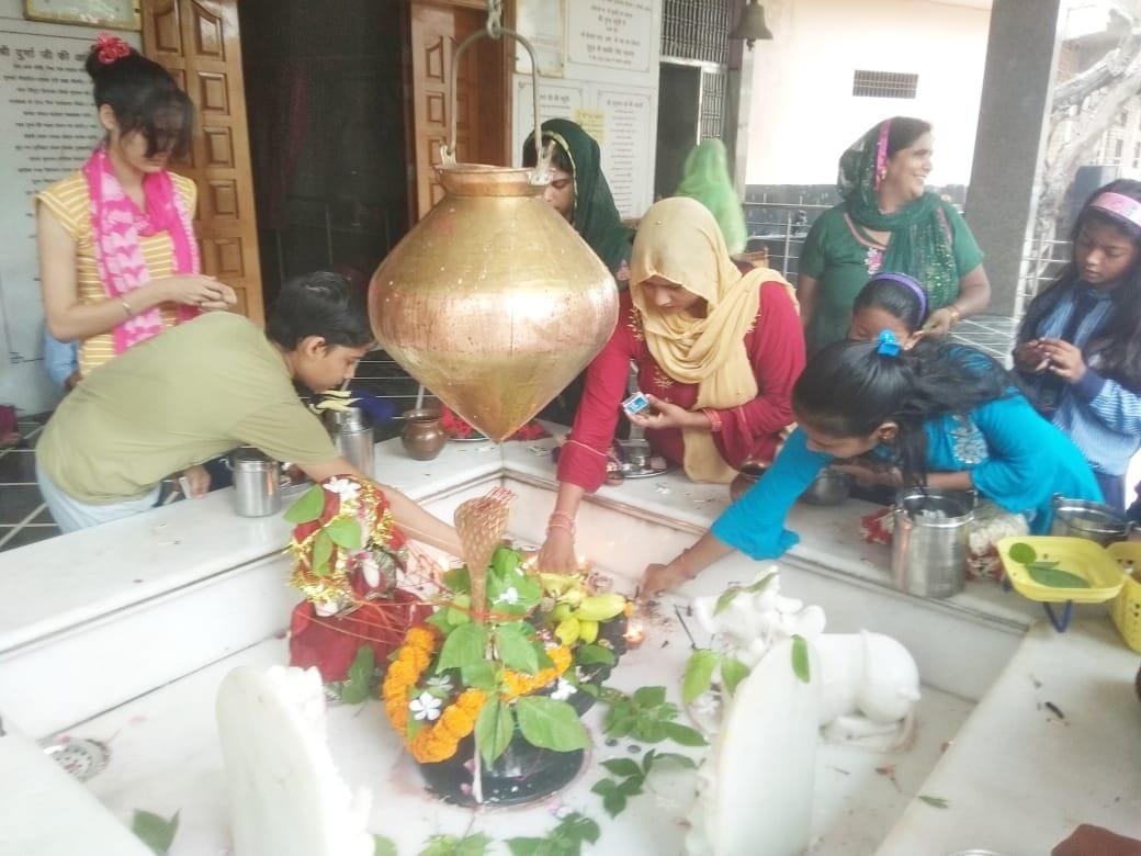jhajjar bahadurgarh news,By performing Jalabhishek on the first Monday of Shravan, Shiva devotees wished for all the good