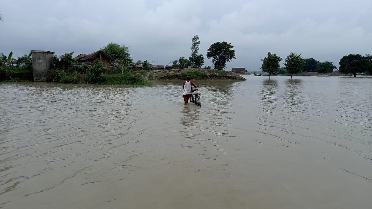 Water level started decreasing, cutting intensified