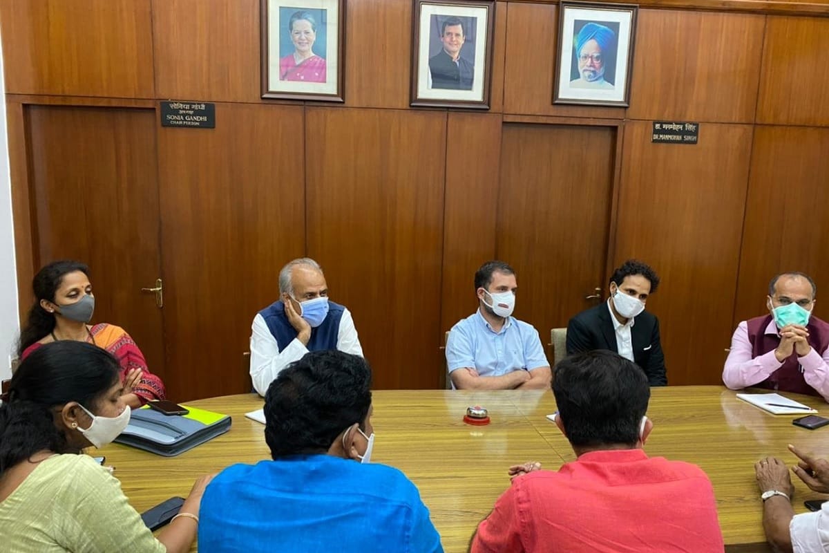 meeting of the Opposition leaders Rahul Gandhi Supriya Sule Gaurav Gogoi BMK NCP BSP CPI news in Hindi