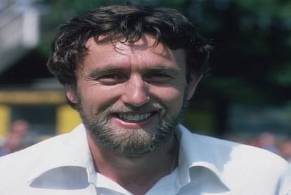 Former England and Derbyshire fast bowler Mike Hendrick dies aged 72 