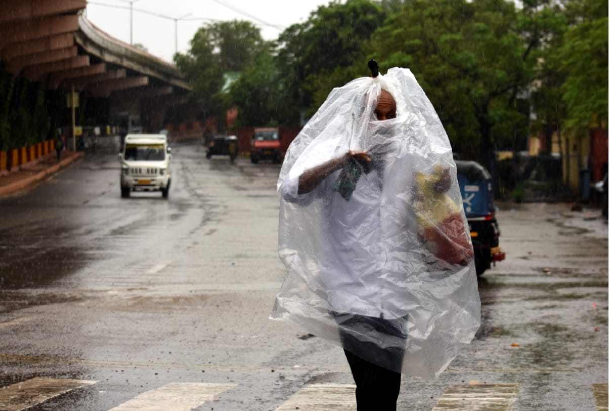 Jammu and Kashmir: Humidity throughout the day in Jammu division, rain may occur in some parts on August 29