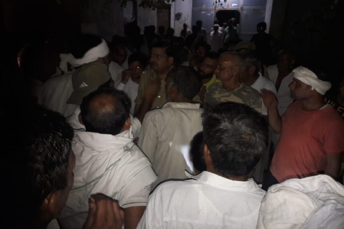 rucks over suicide case in baghpat, eleven to line spot inclucding binauli inspector