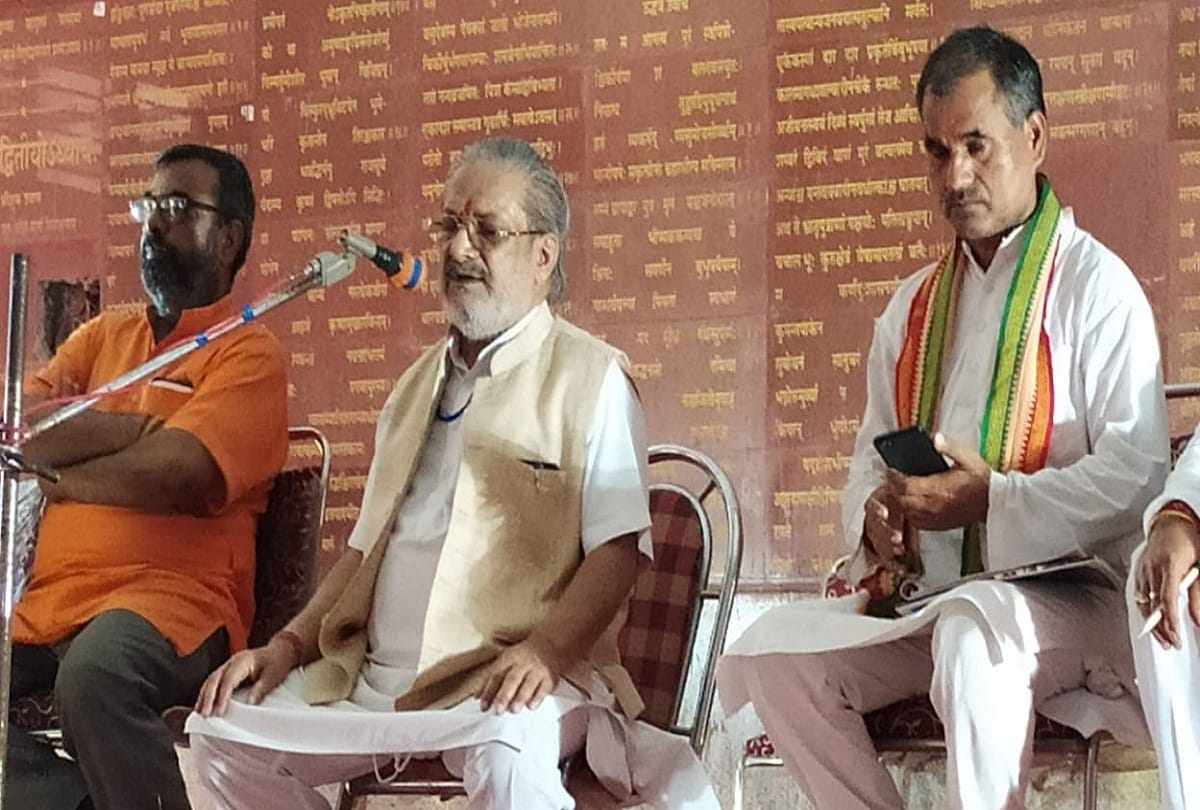 VHP will constitute cow protection committee, cow protectors will also be recruited