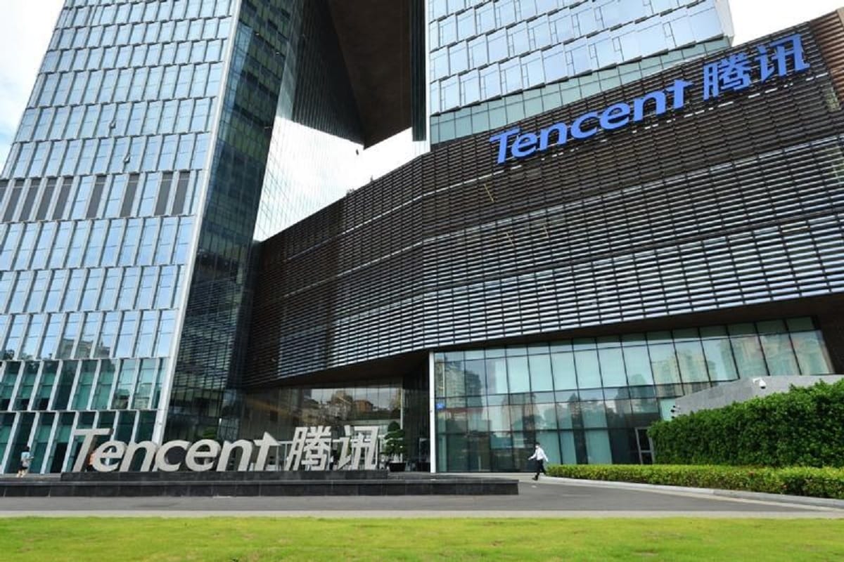 China biggest tech companies Alibaba and Tencent started providing links to other companies services on their apps