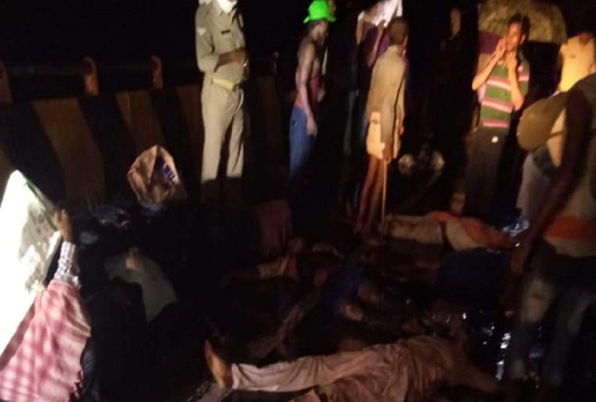 Barabanki Road Accident: Truck Rammed Into Double Decker Bus On Ayodhya Highway, 18 People Died