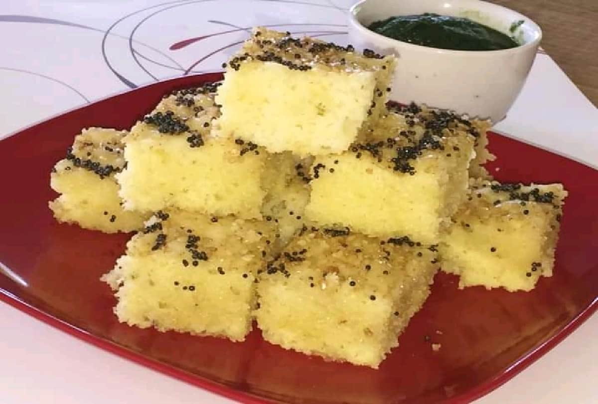 must try these traditional five famous gujarati dish